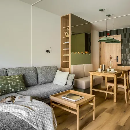 Tatrytop Sloneczna Jacuzzi & Sauna 公寓式酒店 3*