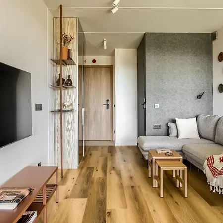 Lägenhetshotell Tatrytop Sloneczna Jacuzzi & Sauna 3*